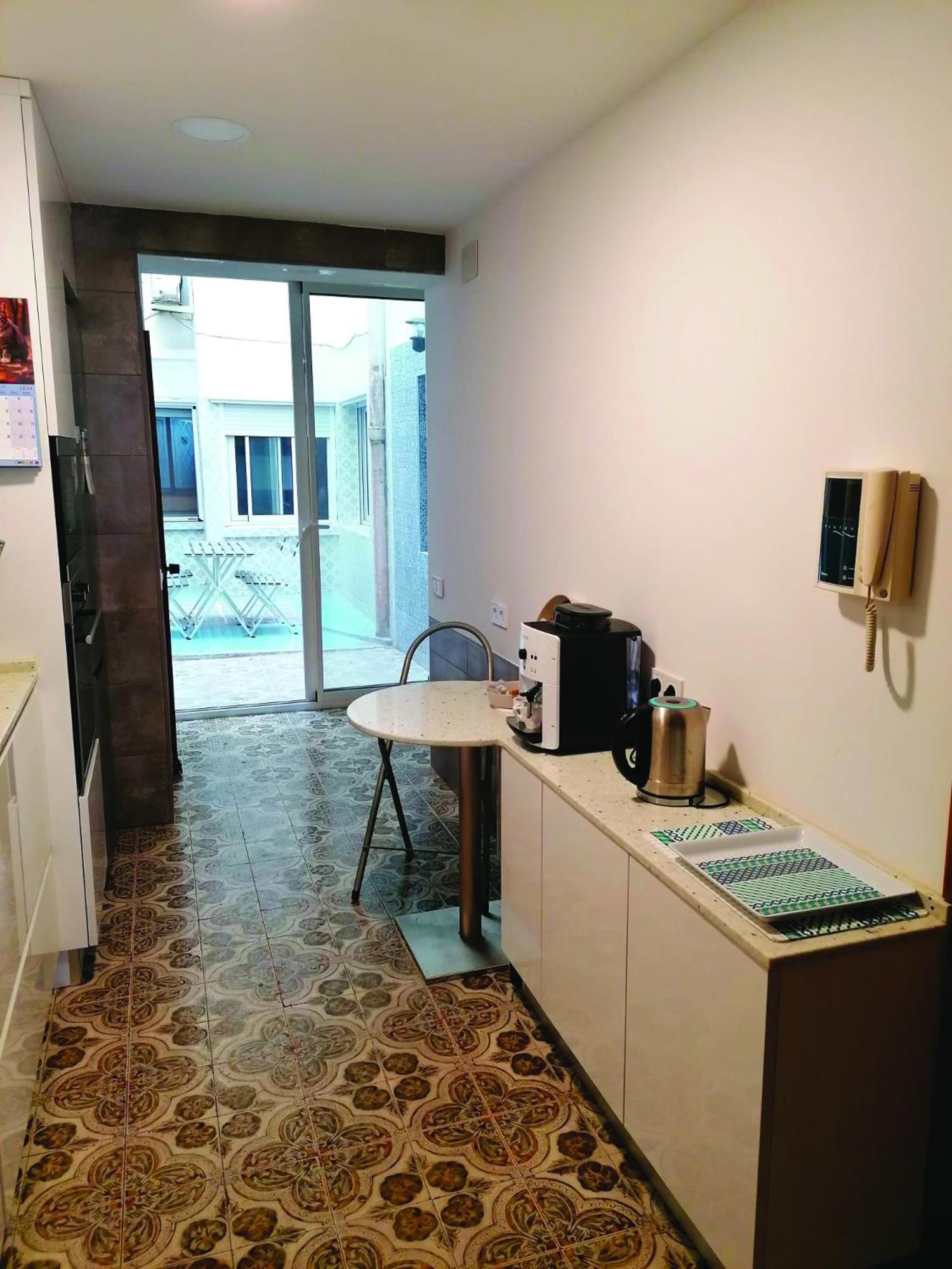 Appartement Au Centre D'อาลิกันเต ภายนอก รูปภาพ